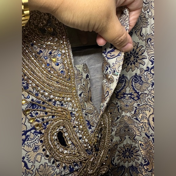 Men’s Kurta Tunic Top with pant with beading and embroidery - Picture 11 of 15